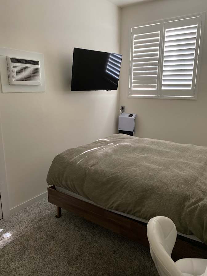 Robert's room