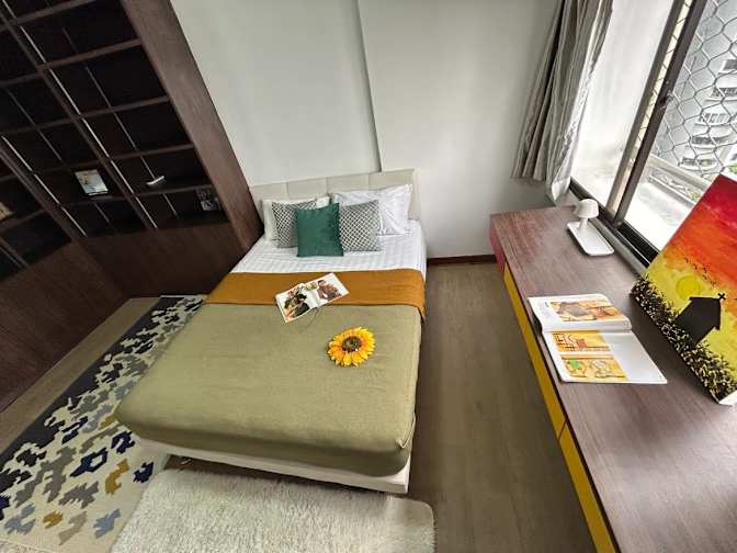 VVA EI's room