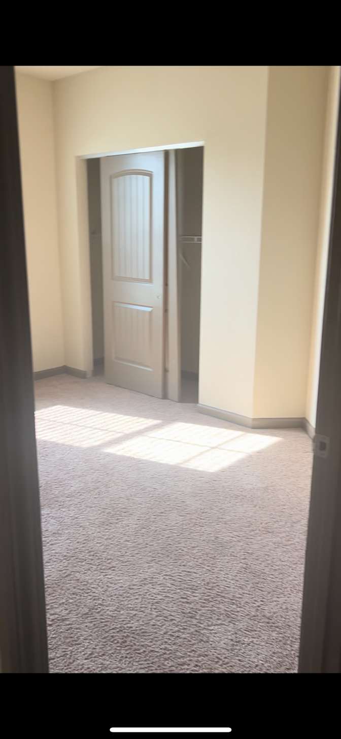 Jo-Jo's room
