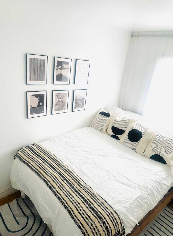 Nyi's room