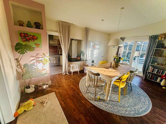 Kate's room