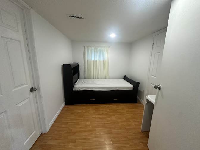 Ben's room