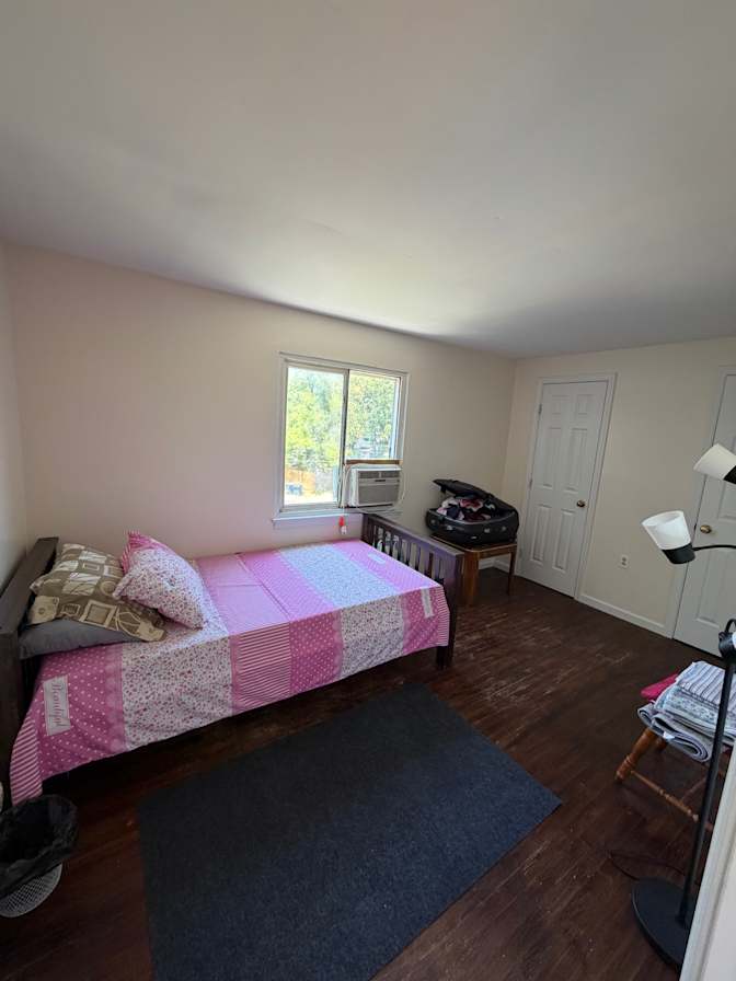 Elen Nossier's room