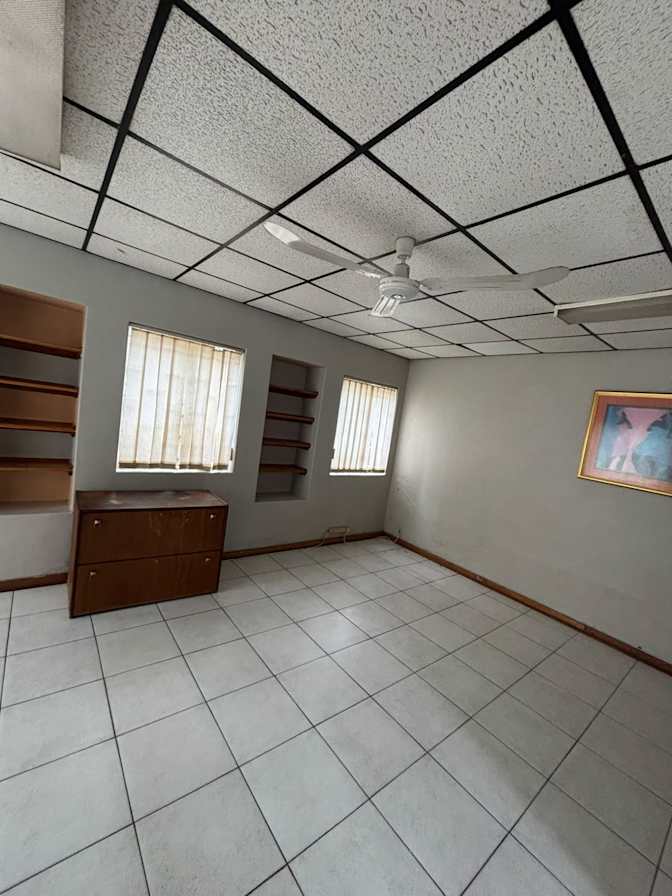 Julien Hanna's room