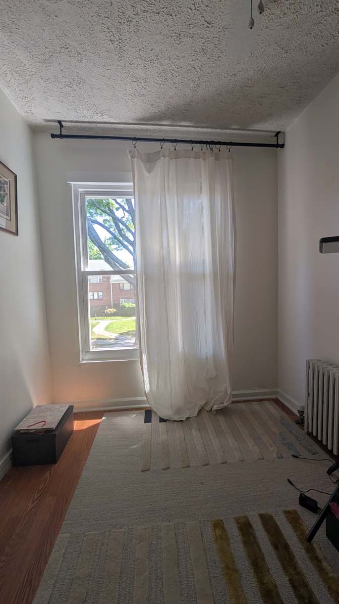 Arthur Hayworth's room