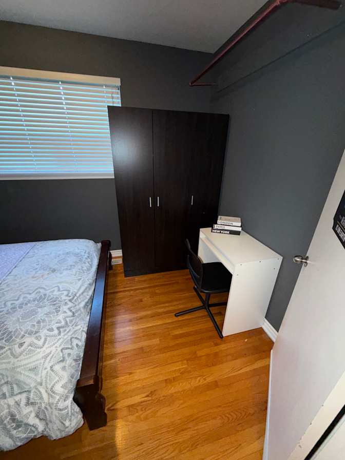 Maruchka's room
