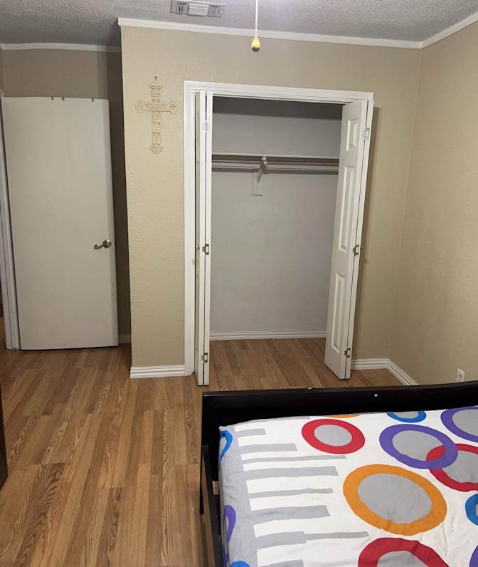 Mina's room