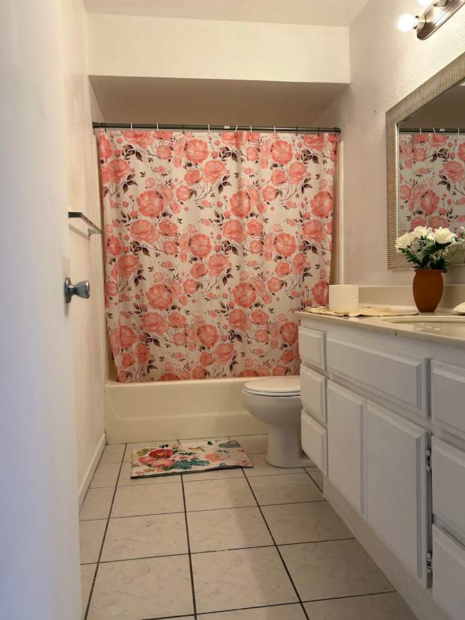 HILARY RAMIREZ's room