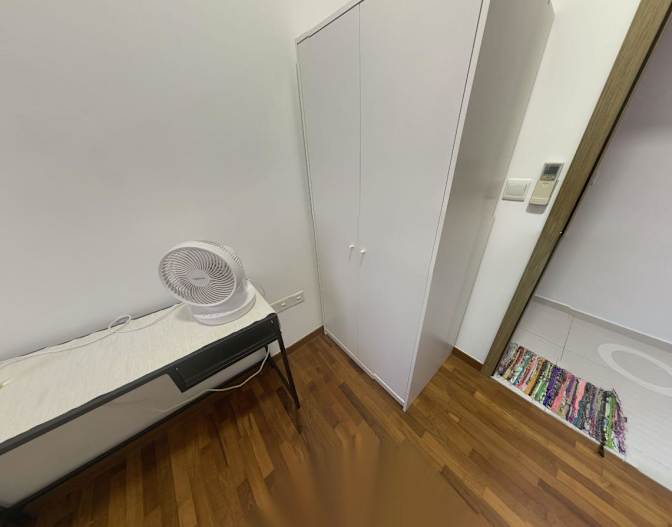 MeowHouse's room