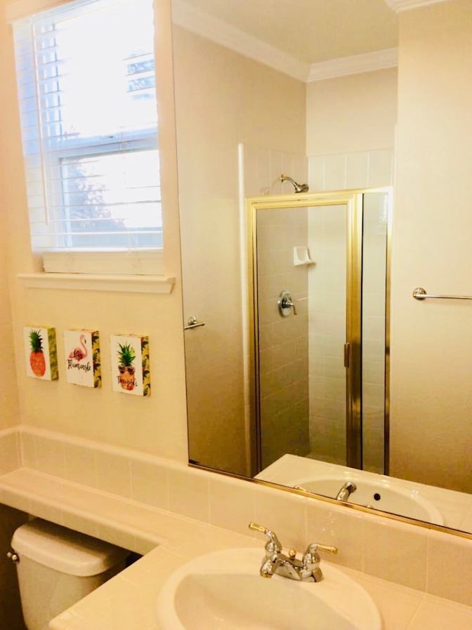 Louis's room
