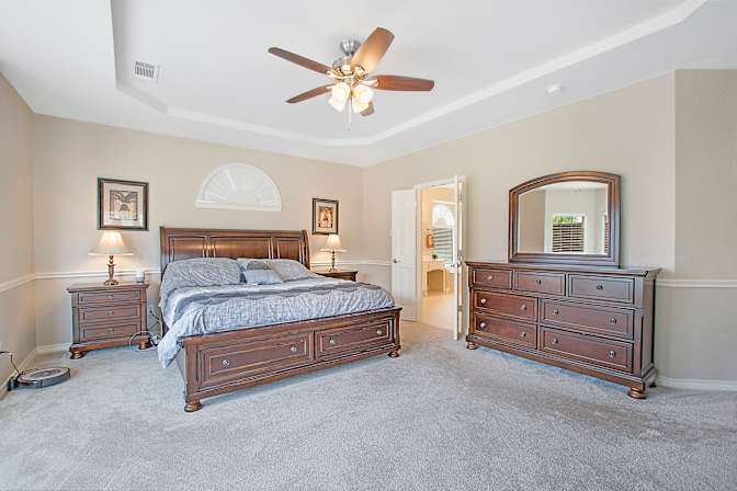 Dami's room