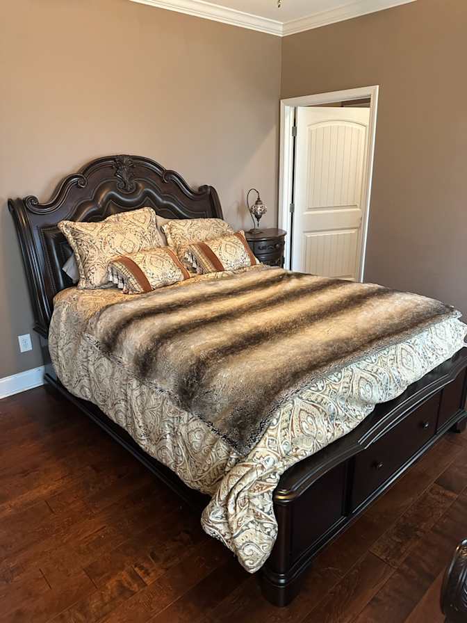 Trashundra's room