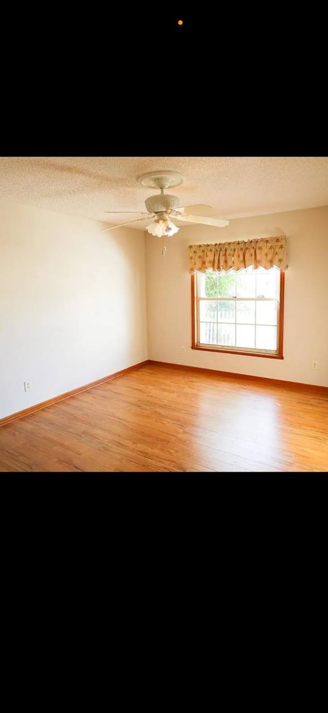 Josue's room