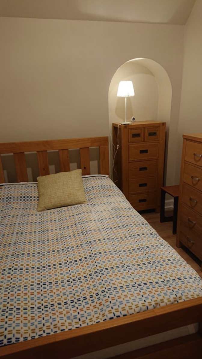 Csaba's room