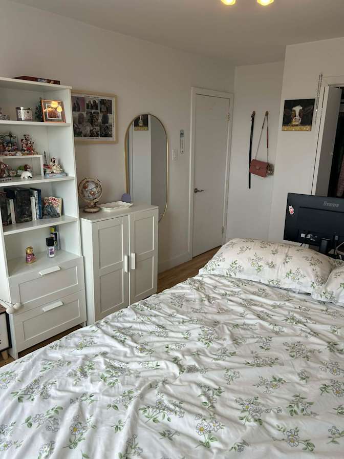 Melina Dallot's room