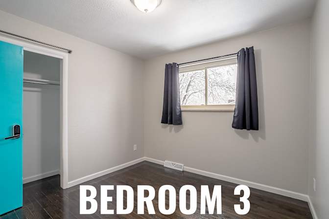 HomeCrew's room