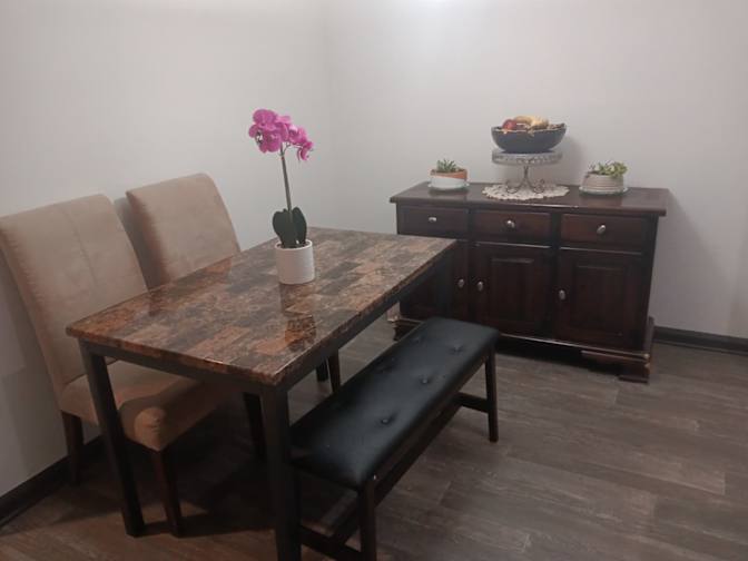 Linda's room