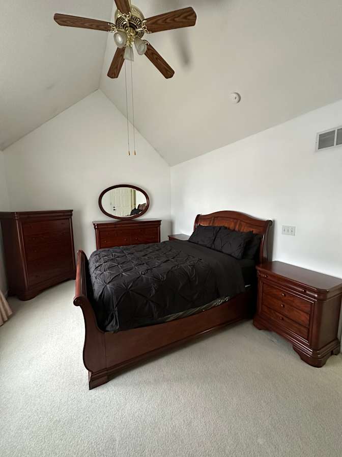 Farheen's room