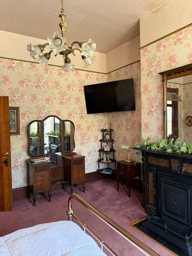 Albert's room