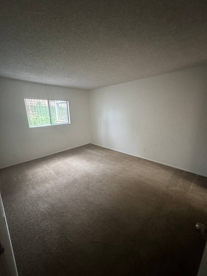 Robert L Gregory III's room