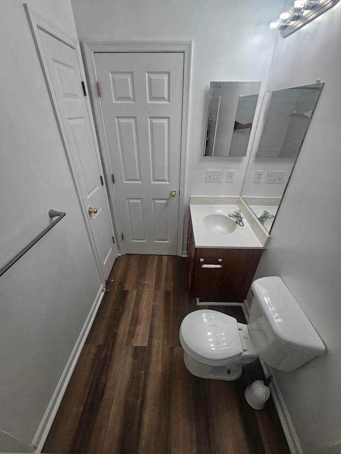 Jay Ash's room