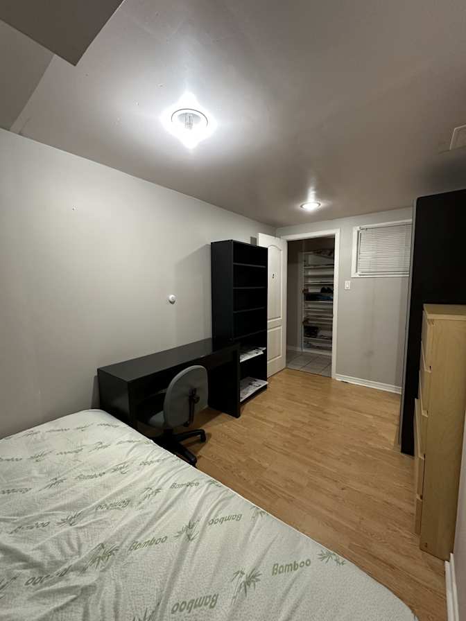 Gloria's room