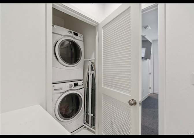 Townhome suite's room