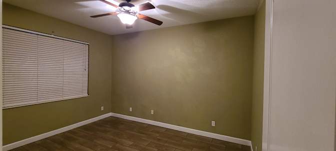 Carolina's room
