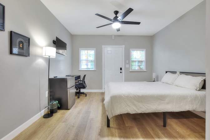 PadSplit's room
