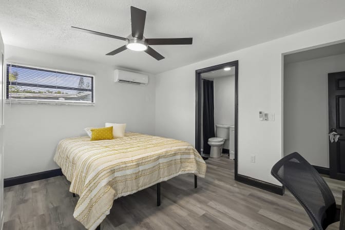 PadSplit's room