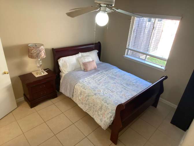 Paola's room
