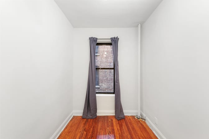Sam June's room
