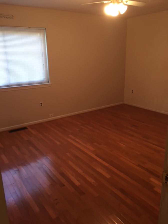 Jundong "JD"'s room