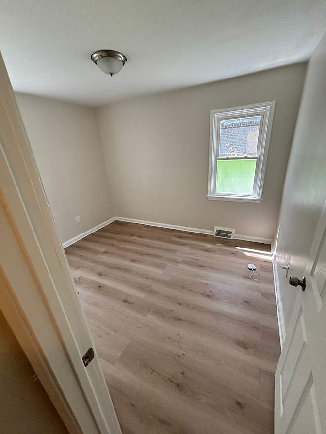 Andell's room