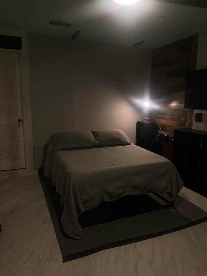 Colombian queen's room