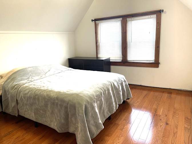 Lucky's room