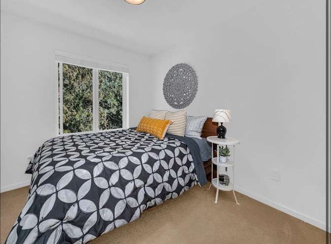 Manvir's room