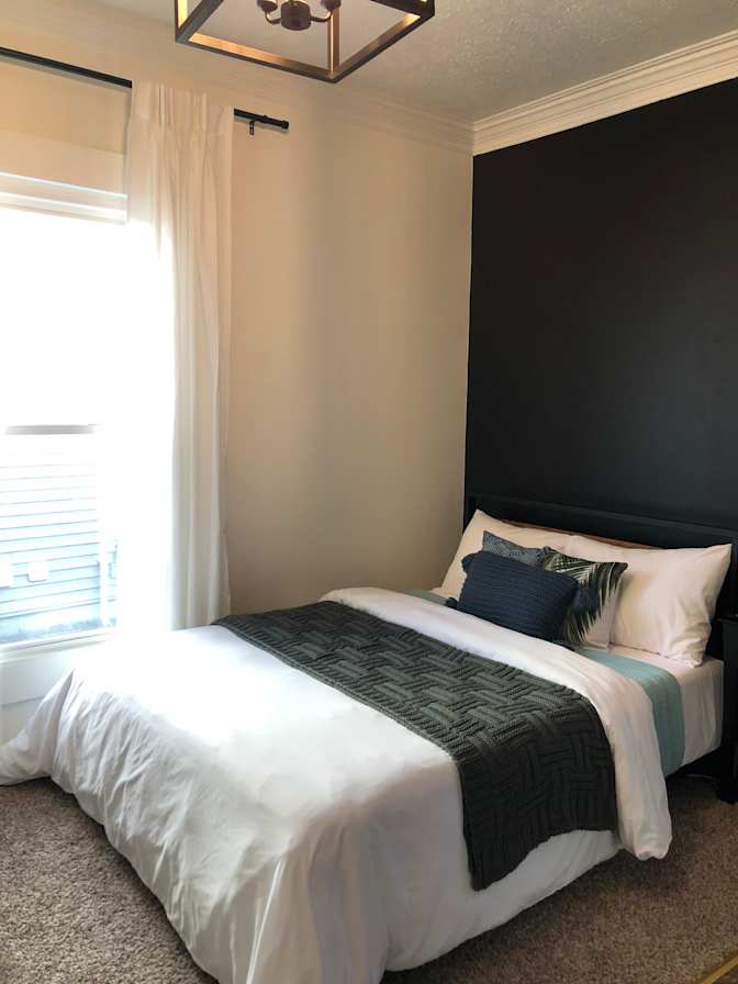 Kayla's room