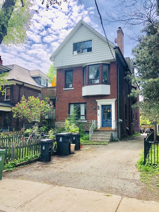 Rodney Property Manager's room