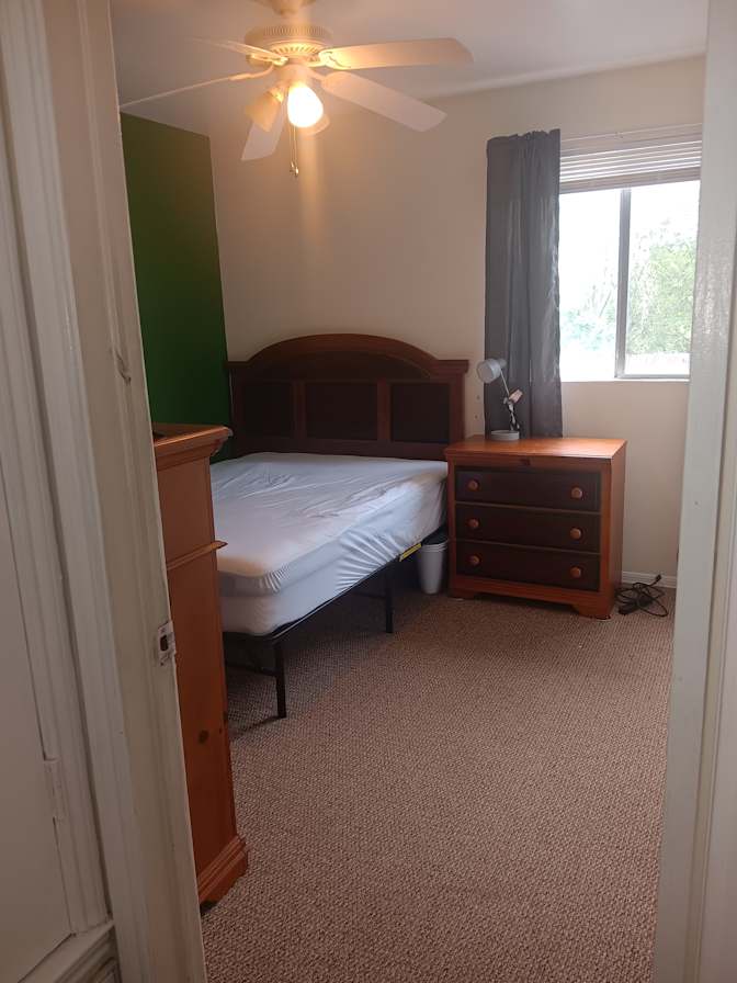 Jill's room
