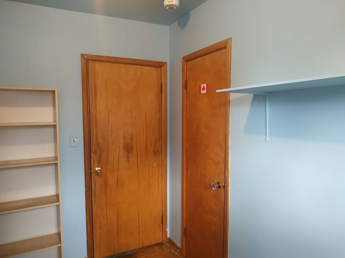 Zhihua Zhou's room