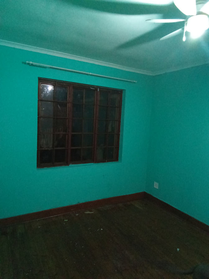 Max's room