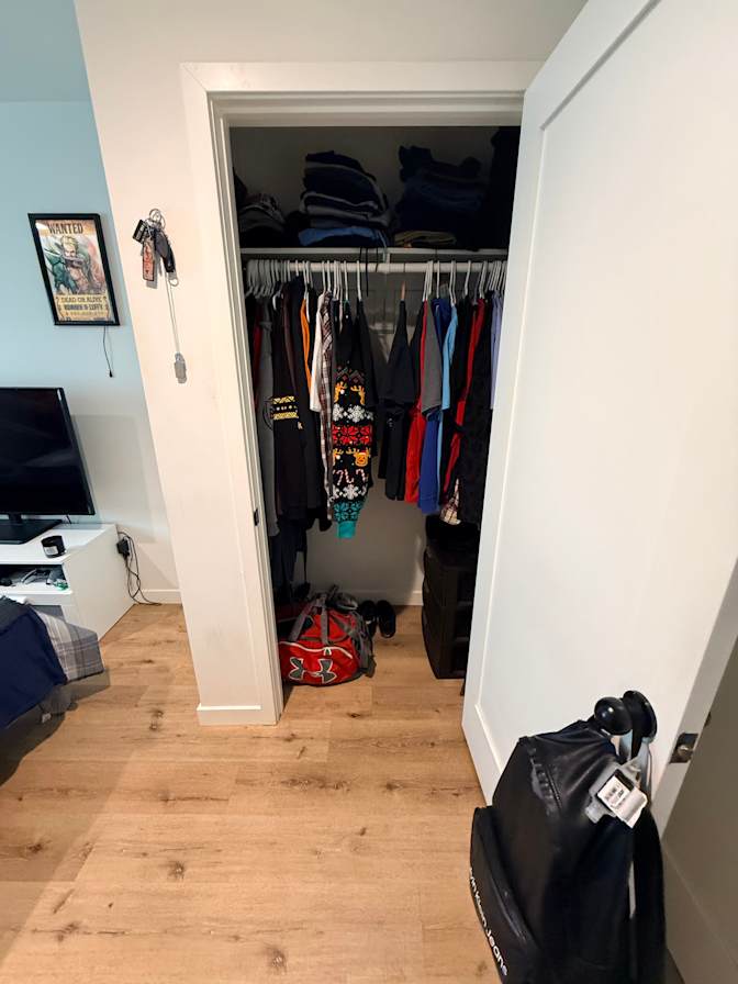 Arham Mohsin's room