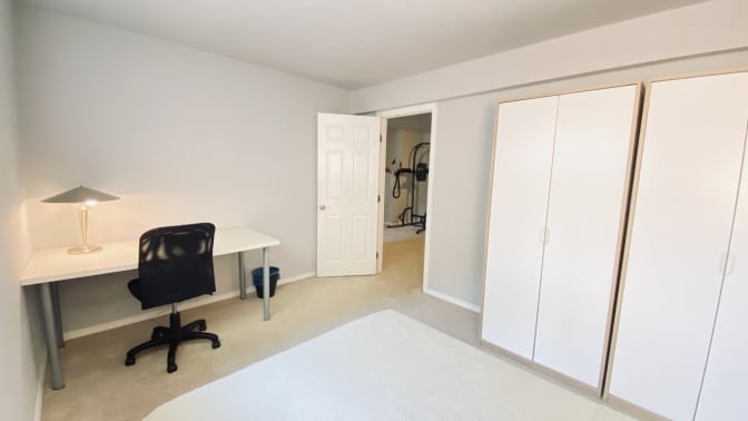Cindy's room