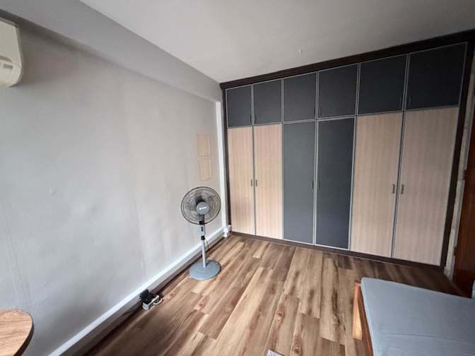 Dave's room