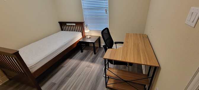 PadSplit's room