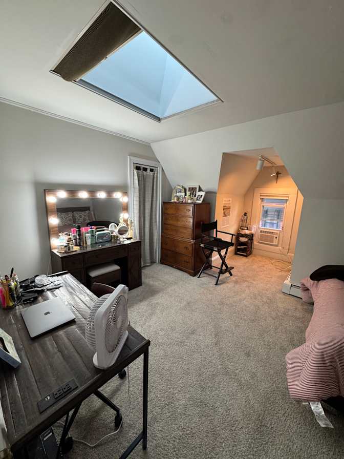 Stephanie's room