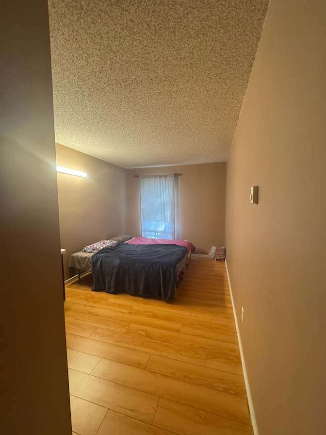 Min's room
