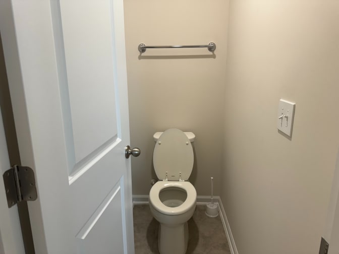 Alcove Rooms's room