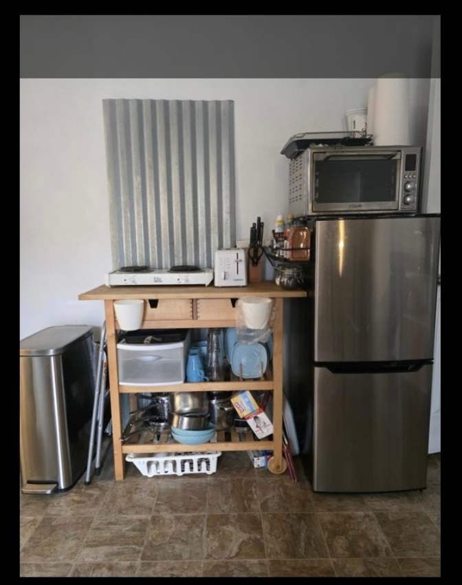 Jay L's room